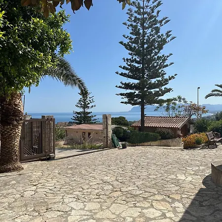 Belvilla By Oyo Patrizia Bouganvillae Castellammare del Golfo